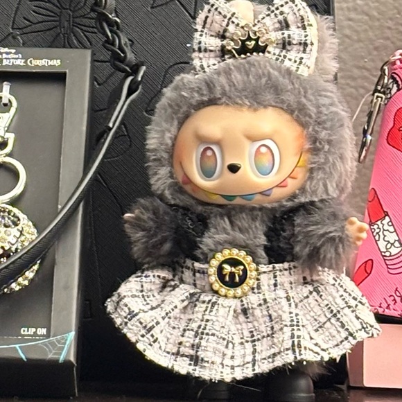ID The Secret Labubu Monster with outfit & shoes set too! Pop Mart Authentic - Picture 7 of 7